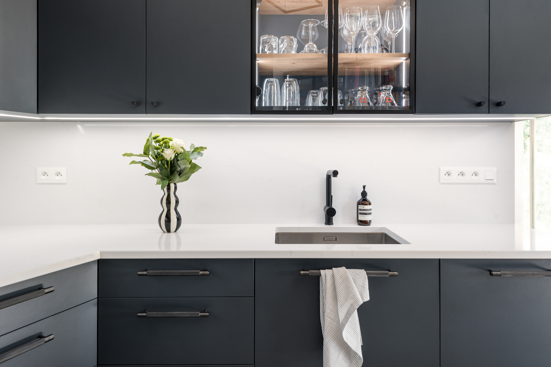 Kitchen, image 4