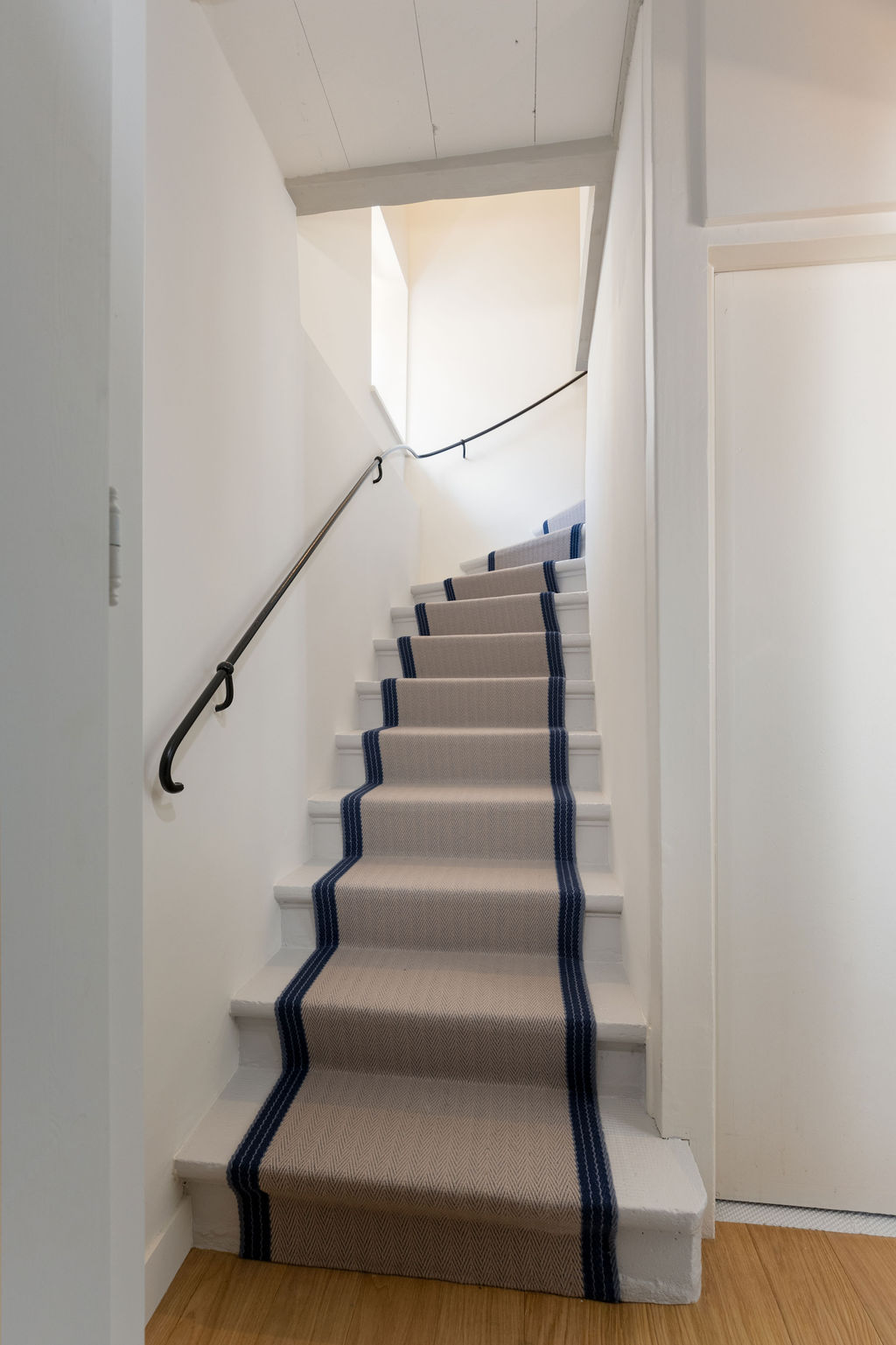 Townhouse, image 6